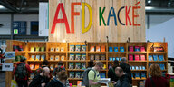 Stand auf der Leipziger Buchmesse mit dem Solagan AfD KACKÉ